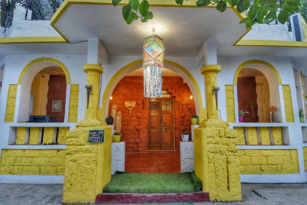 Aerostel - Backpacker'S Hostel In Goa Calangute Εξωτερικό φωτογραφία