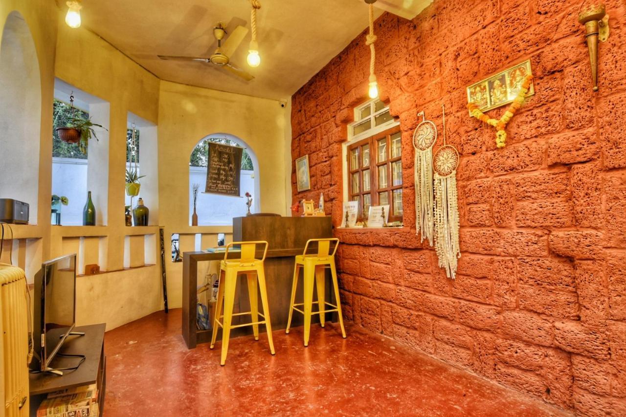 Aerostel - Backpacker'S Hostel In Goa Calangute Εξωτερικό φωτογραφία