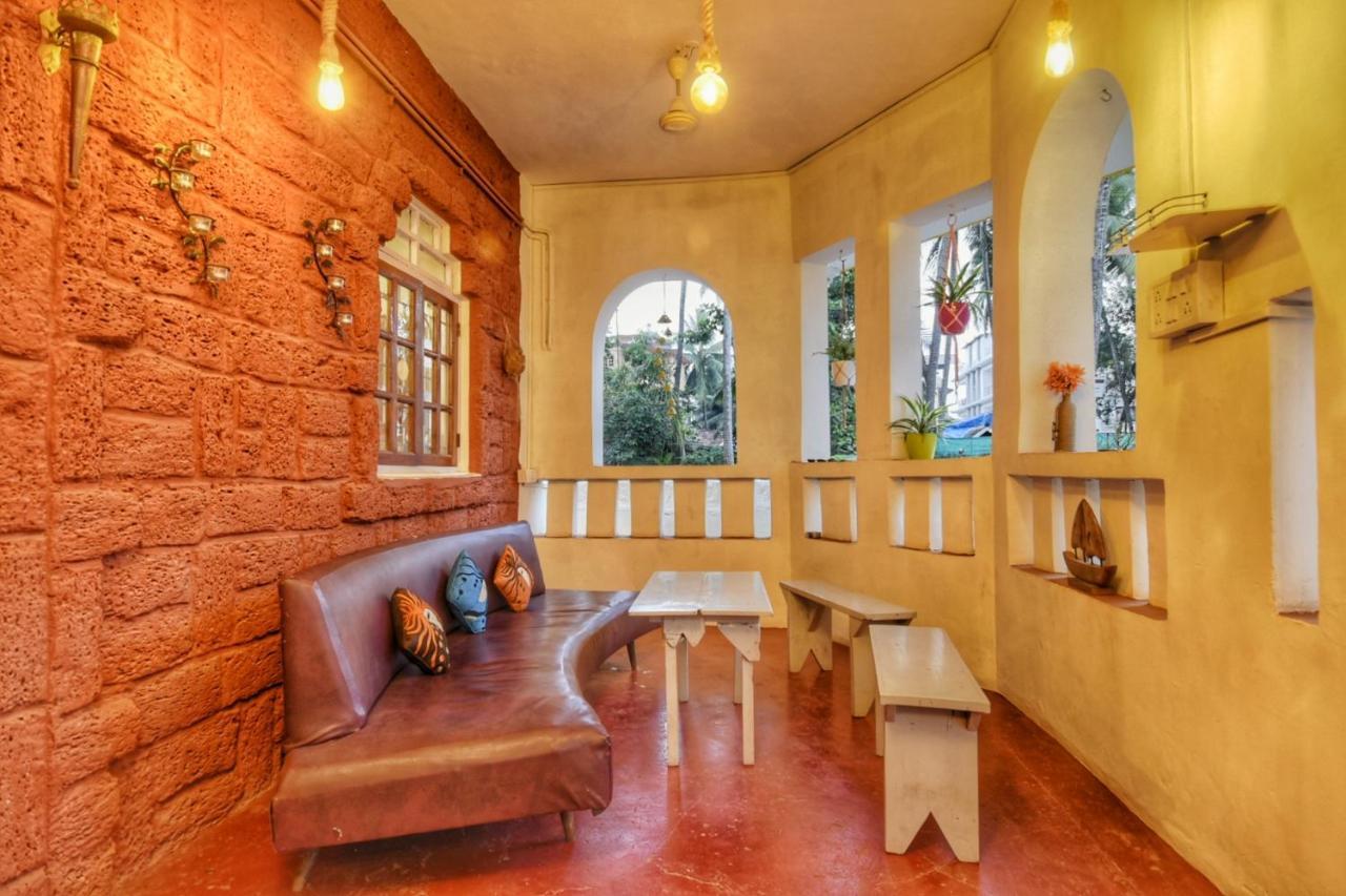 Aerostel - Backpacker'S Hostel In Goa Calangute Εξωτερικό φωτογραφία
